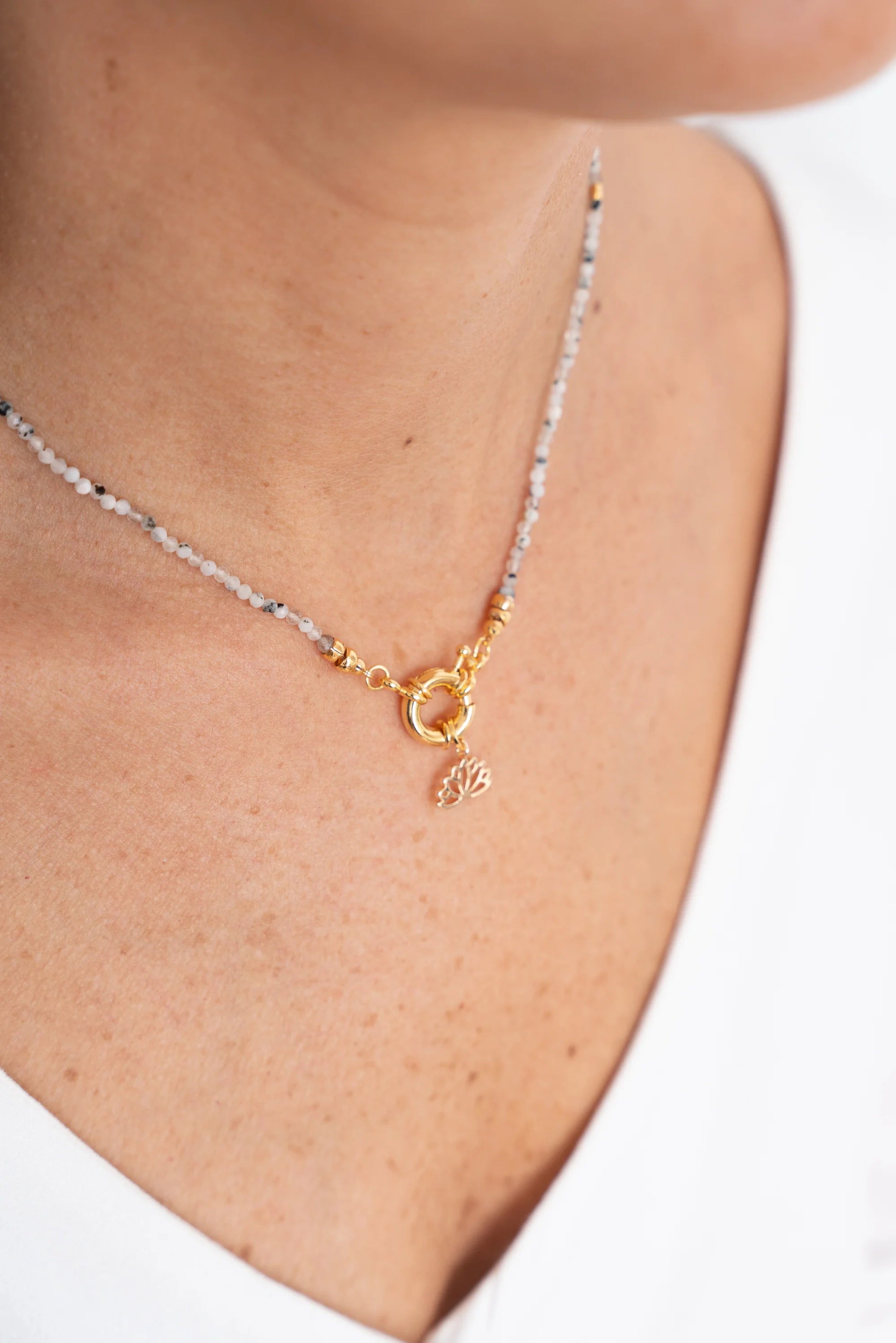 Collar Piedra Lunar Nuevos Comienzos