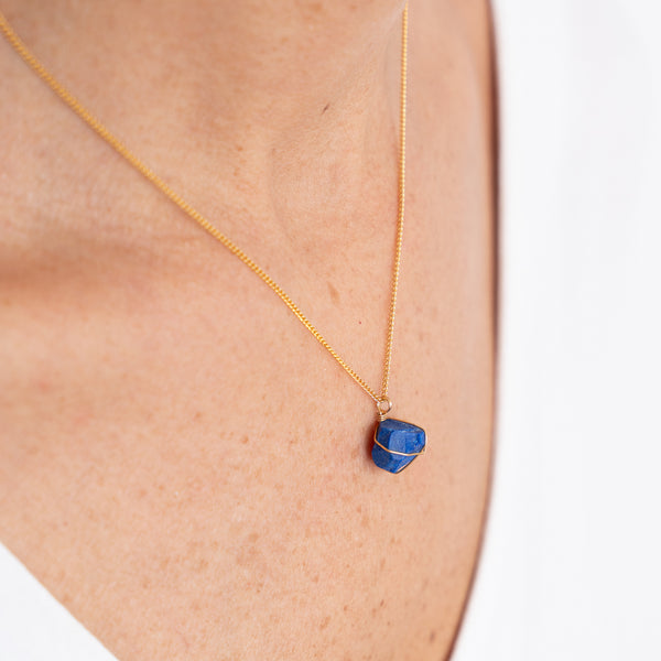 Collar Wish Cadena Oro Lapislazuli