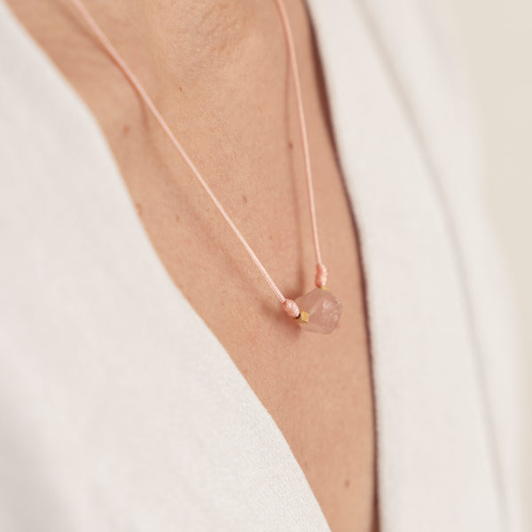 Set Collar + Pulsera Hilo Cuarzo Rosado