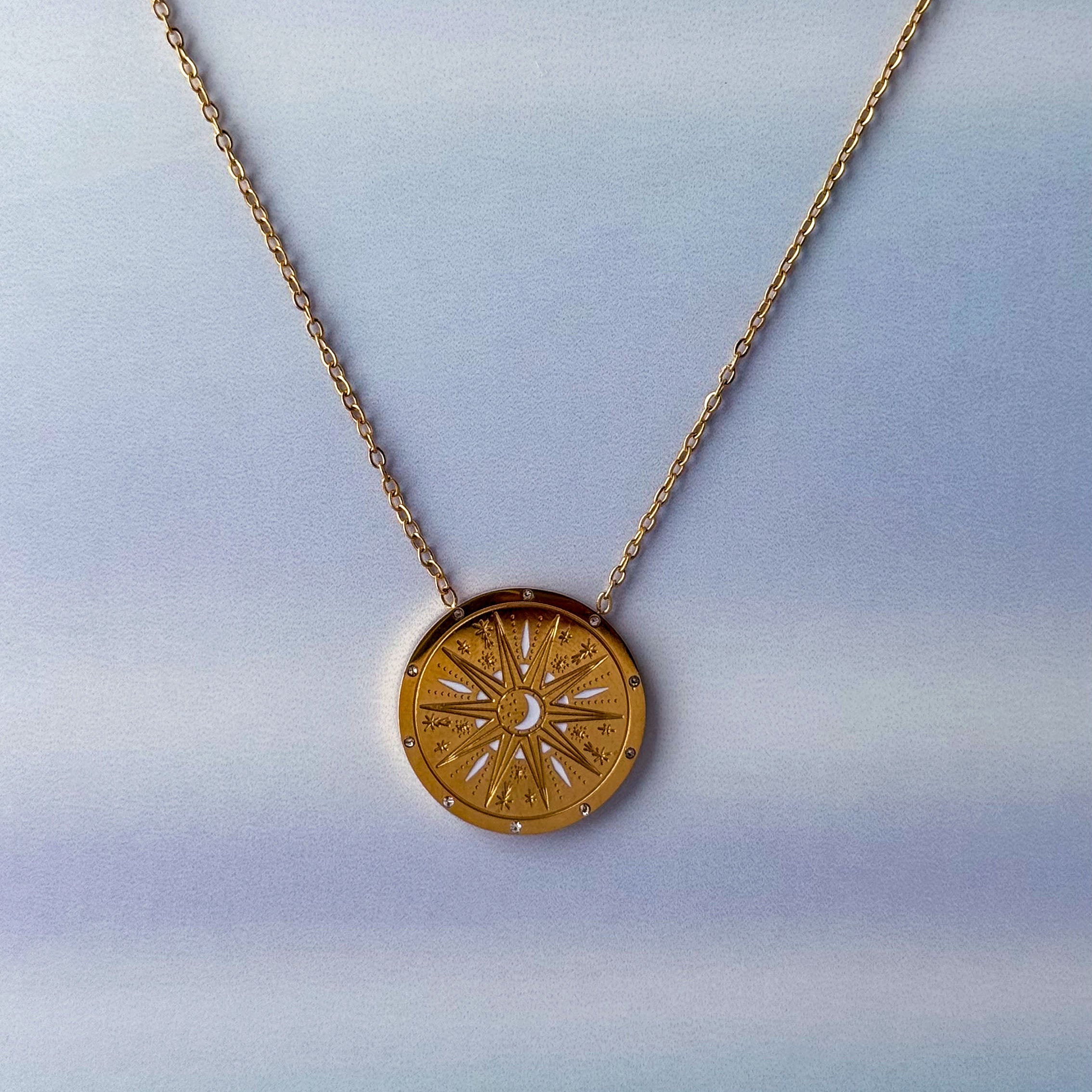 Collar Moneda Estrella Oro